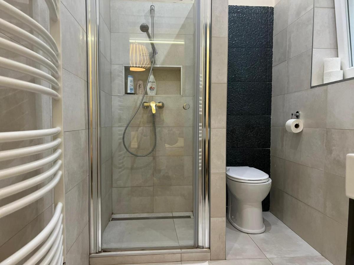 Exclusive Homes Budapest Luaran gambar